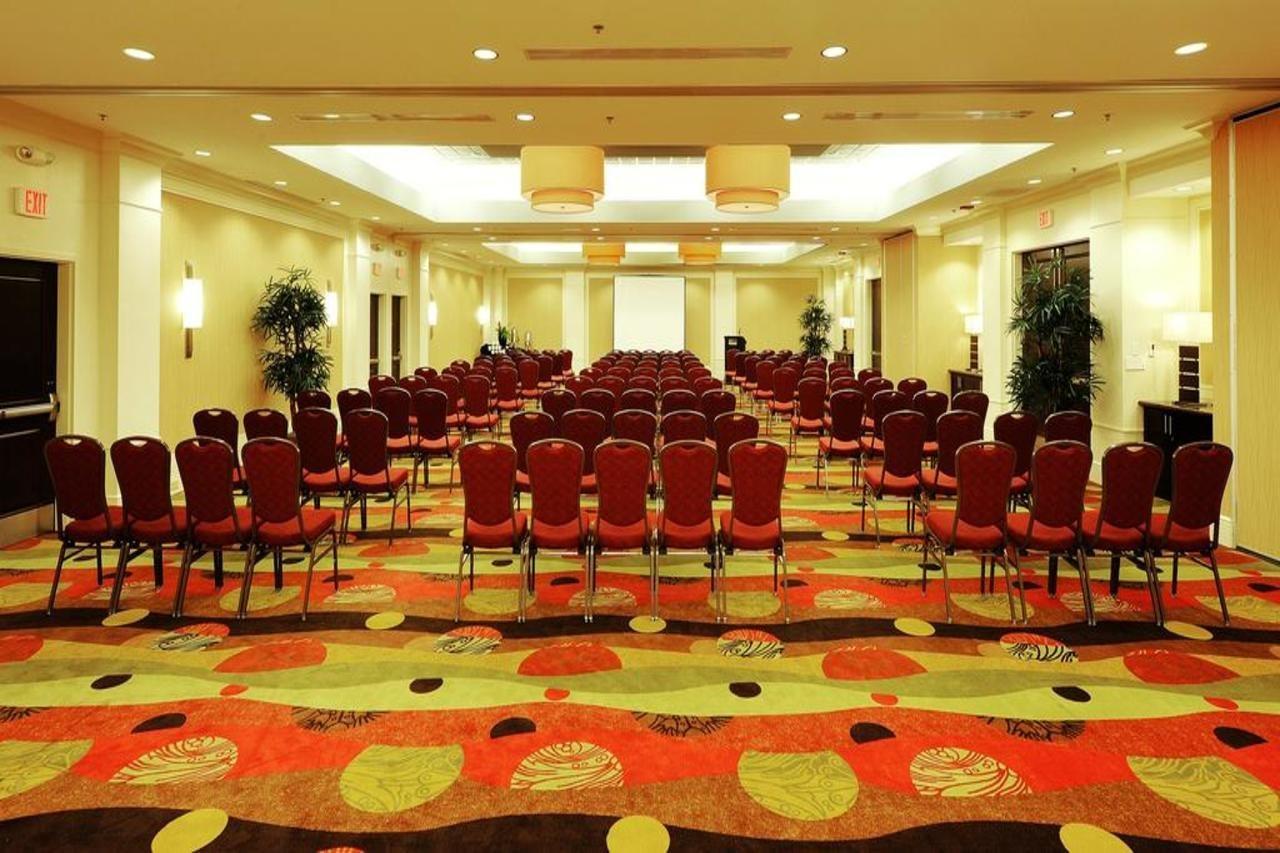 Hilton Garden Inn Columbia/Northeast Экстерьер фото