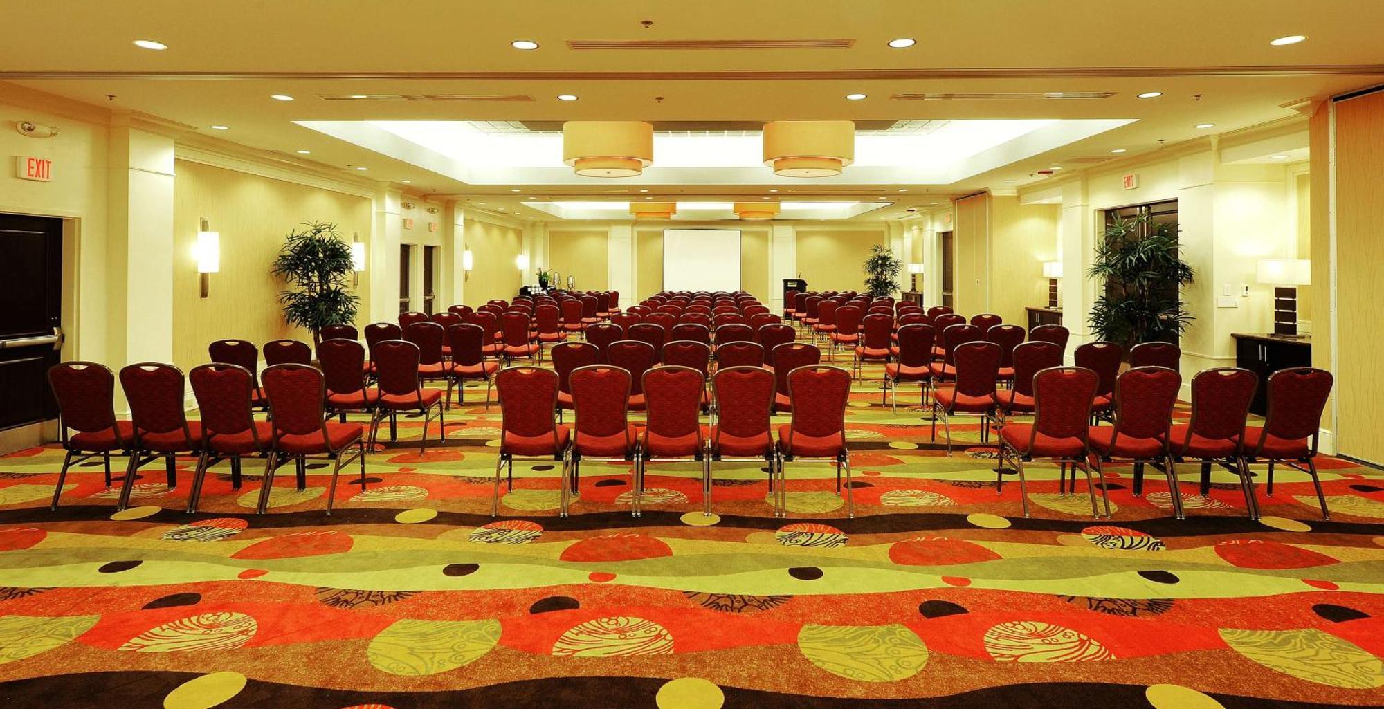 Hilton Garden Inn Columbia/Northeast Экстерьер фото